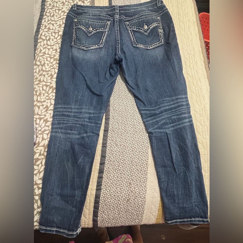 Miss Me Curvy Ankle Jeans